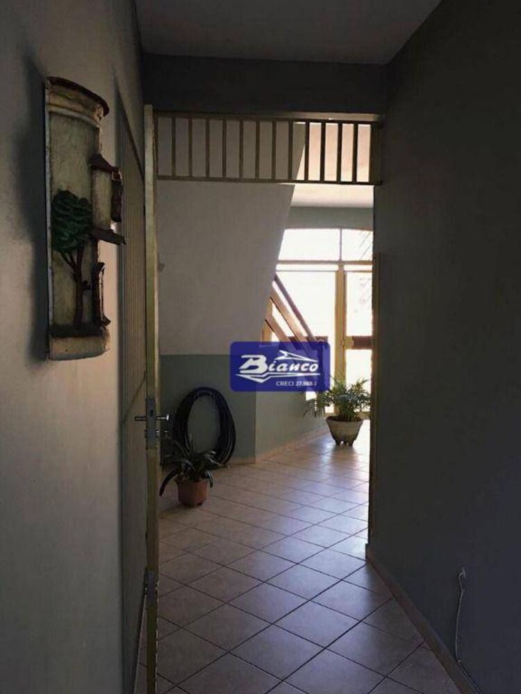 Sobrado, 3 quartos, 420 m² - Foto 3