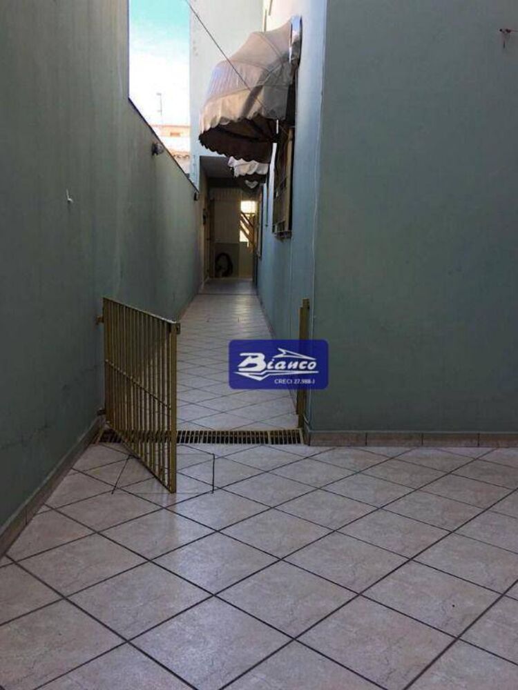 Sobrado, 3 quartos, 420 m² - Foto 2