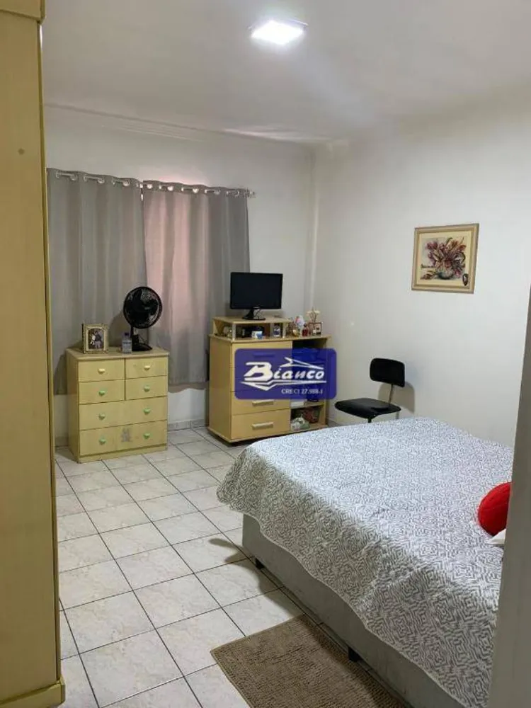 Casa, 3 quartos, 184 m² - Foto 2