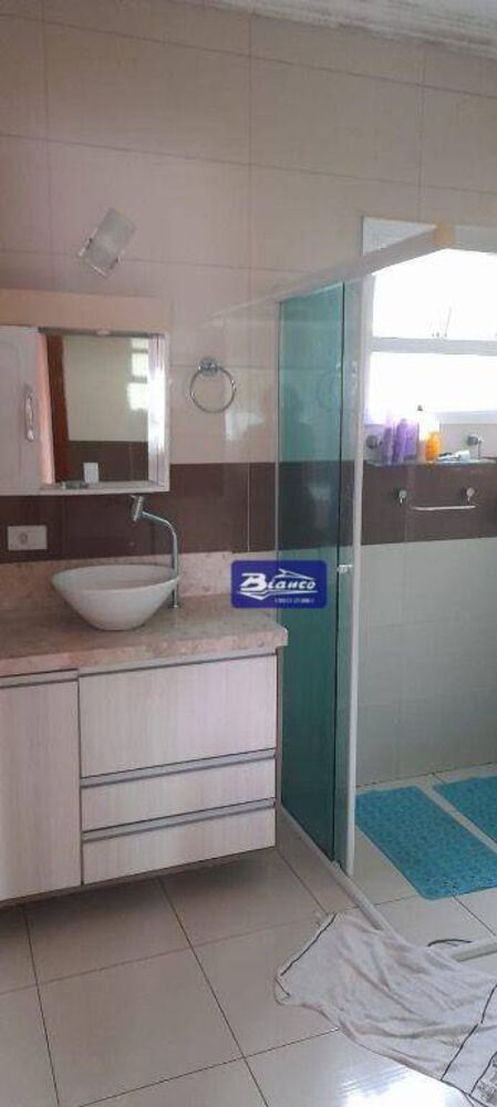 Sobrado, 3 quartos, 316 m² - Foto 1