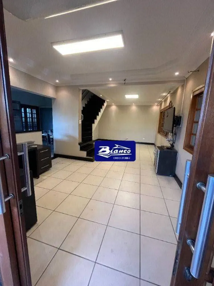 Sobrado, 3 quartos, 275 m² - Foto 6