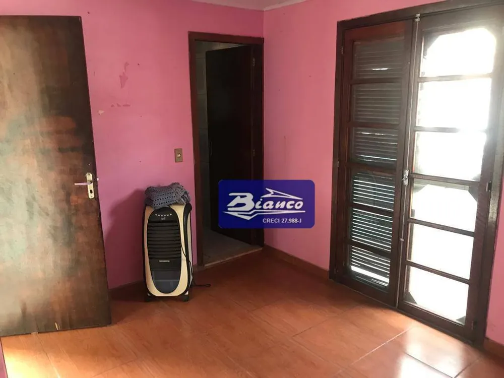 Sobrado, 4 quartos, 190 m² - Foto 2