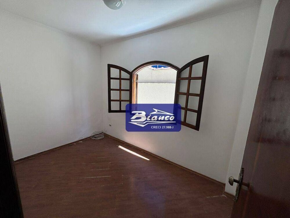Casa à venda e aluguel com 3 quartos, 106m² - Foto 14