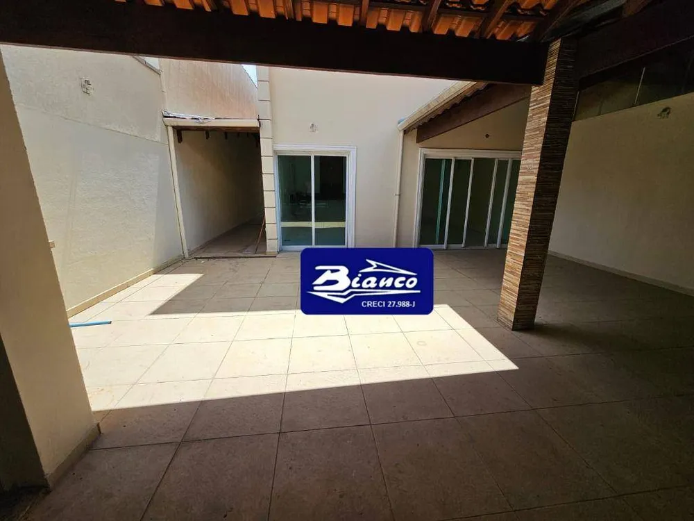 Sobrado, 4 quartos, 224 m² - Foto 4