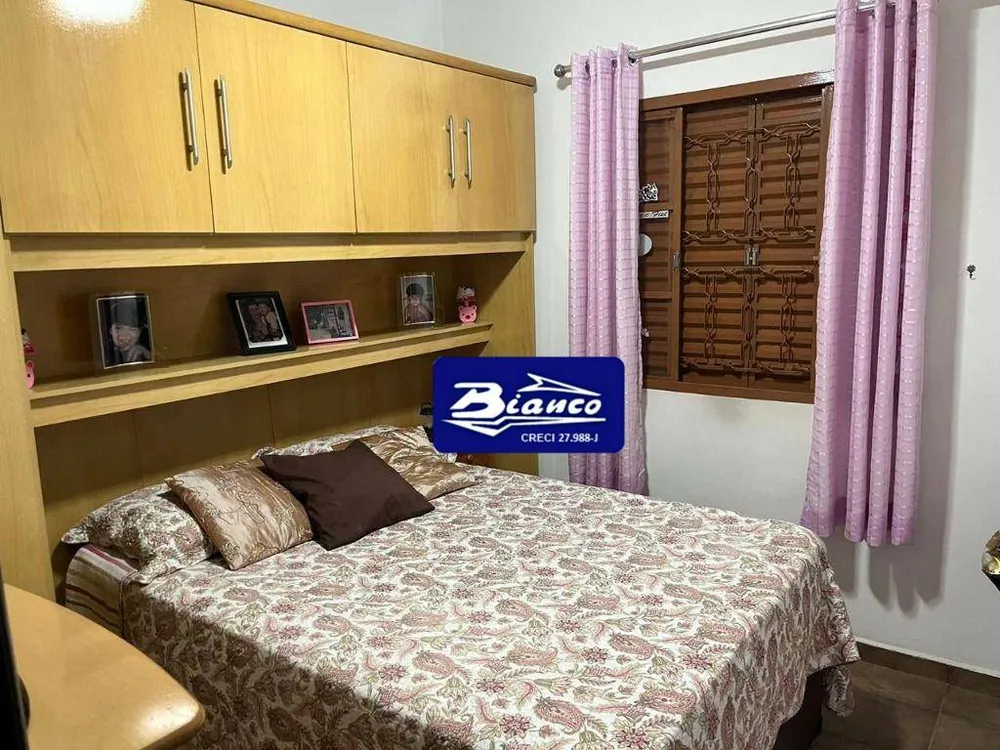 Casa, 3 quartos, 240 m² - Foto 5