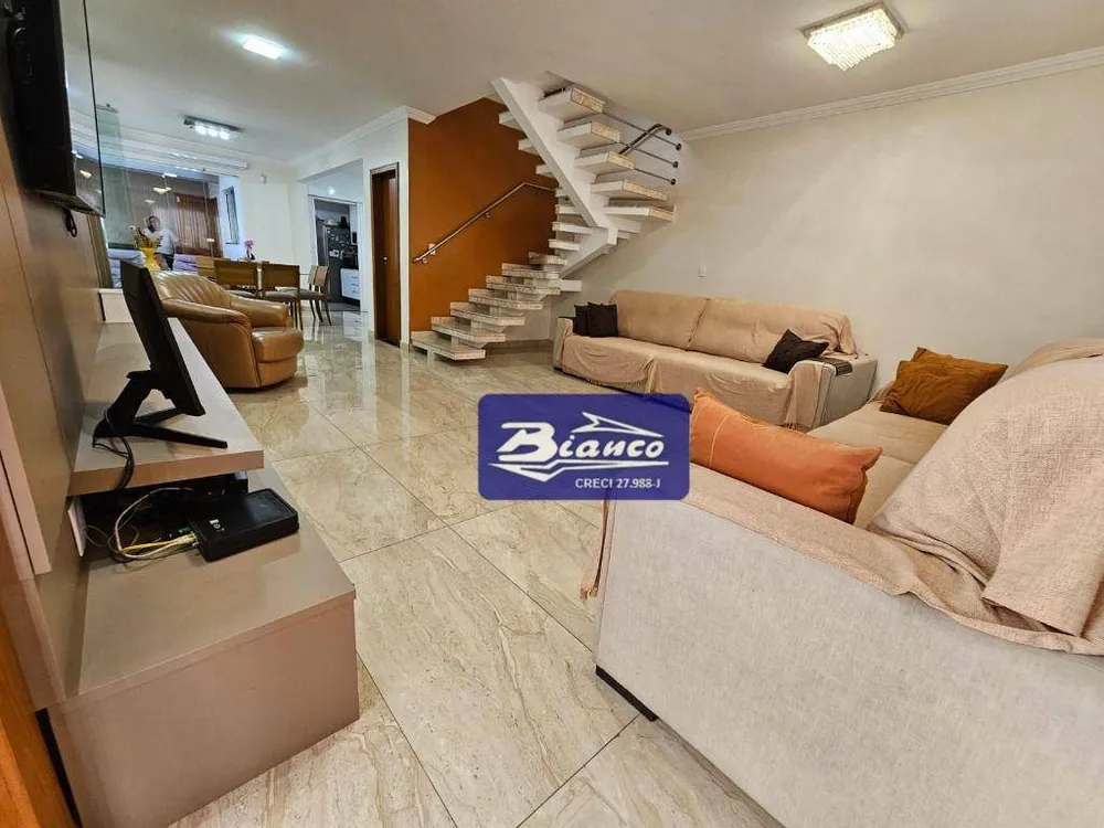 Sobrado, 3 quartos, 200 m² - Foto 4