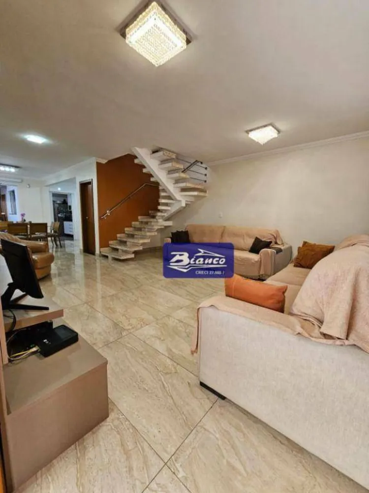 Sobrado, 3 quartos, 200 m² - Foto 3