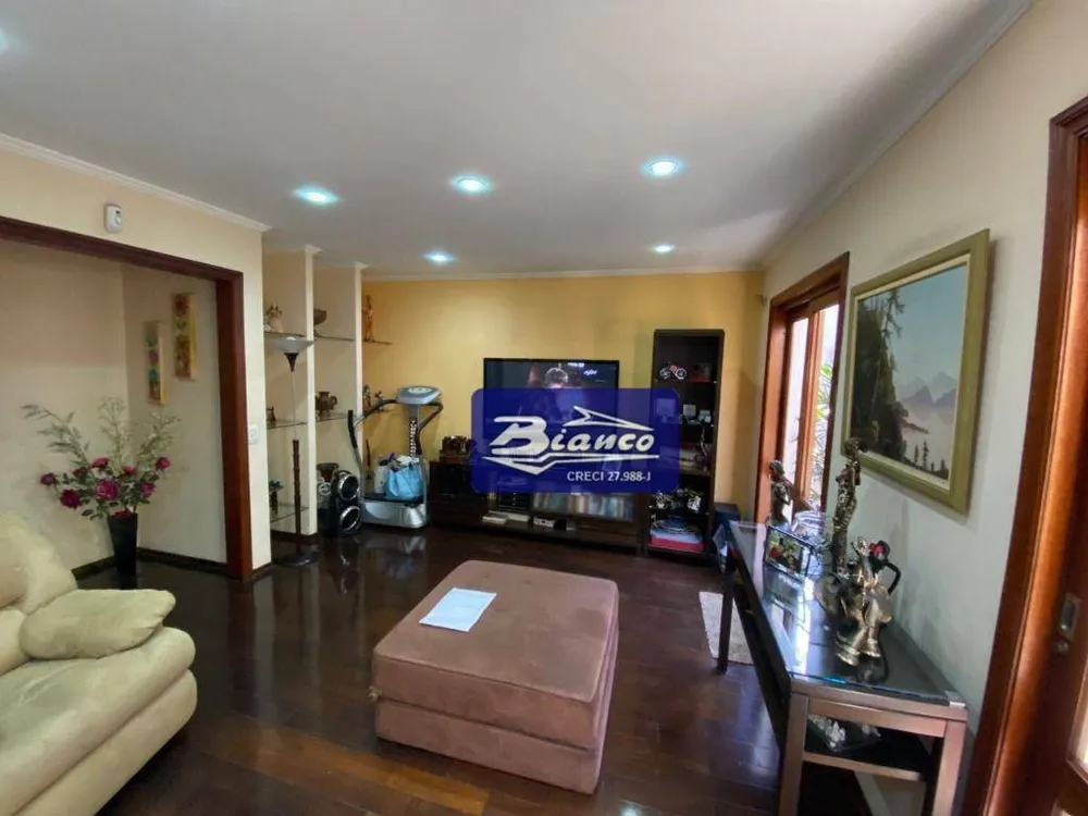 Sobrado, 3 quartos, 364 m² - Foto 1