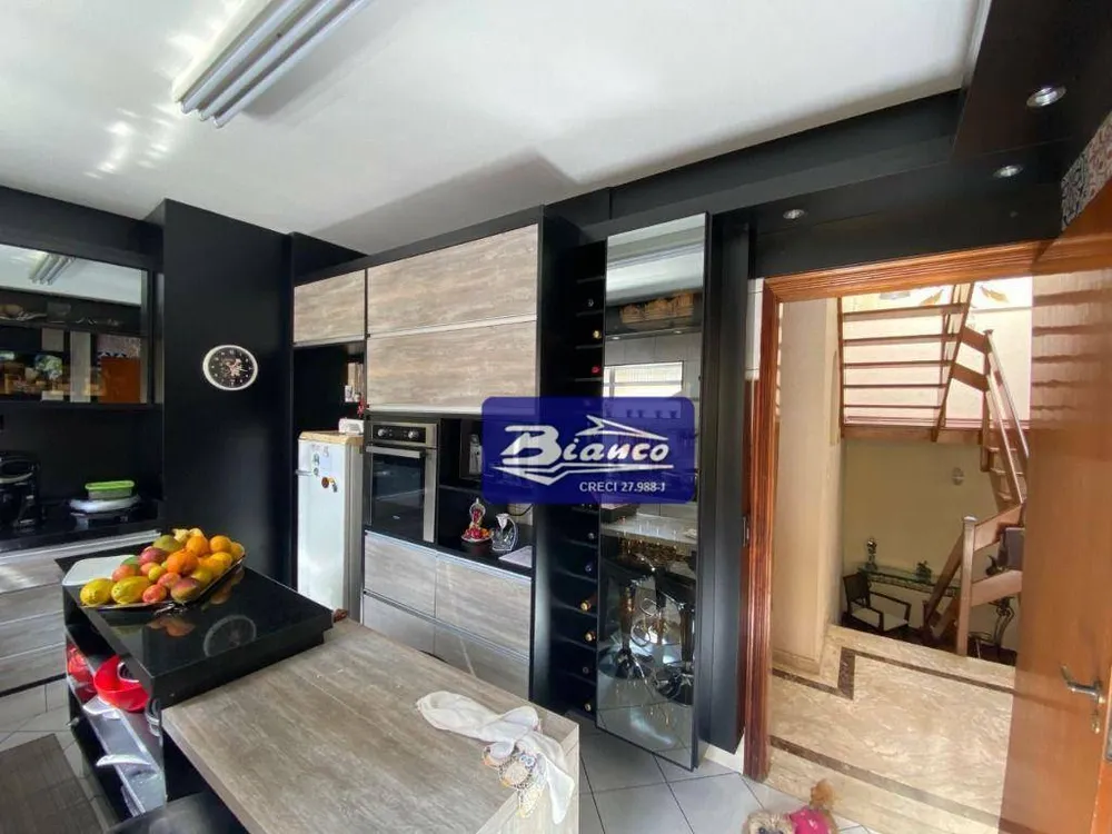 Sobrado, 3 quartos, 364 m² - Foto 11