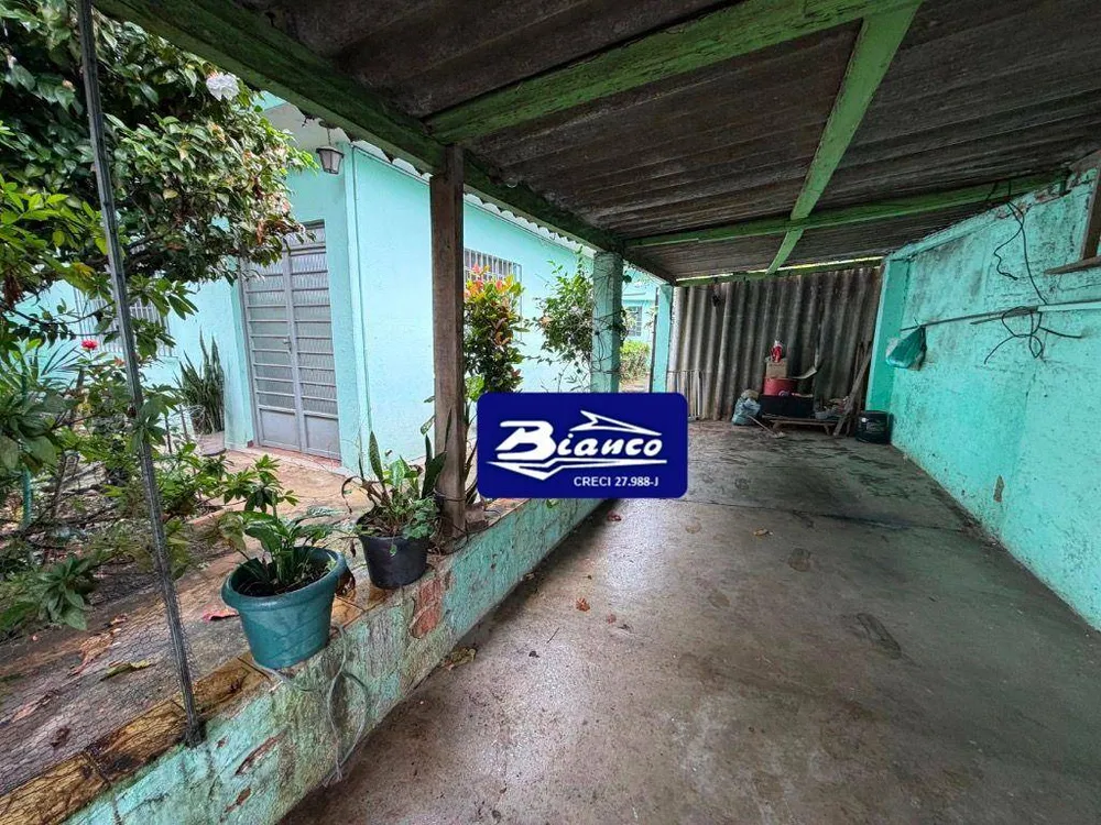 Casa, 3 quartos, 200 m² - Foto 1