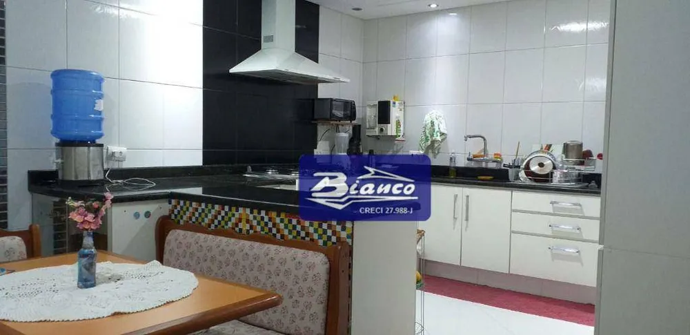 Casa, 2 quartos, 261 m² - Foto 12
