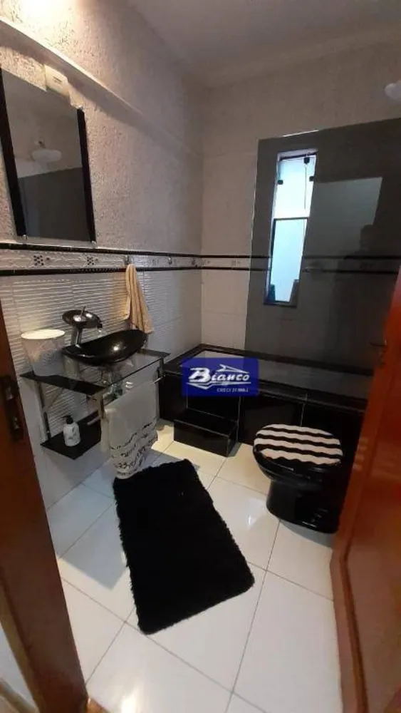 Sobrado, 4 quartos, 181 m² - Foto 2