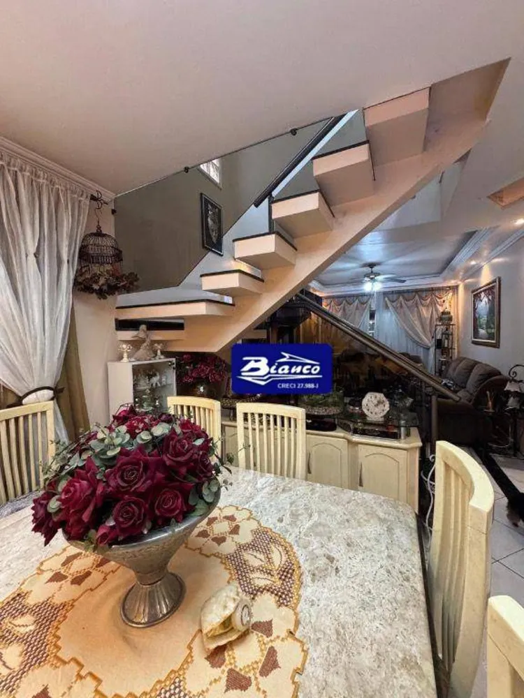 Sobrado, 3 quartos, 156 m² - Foto 1