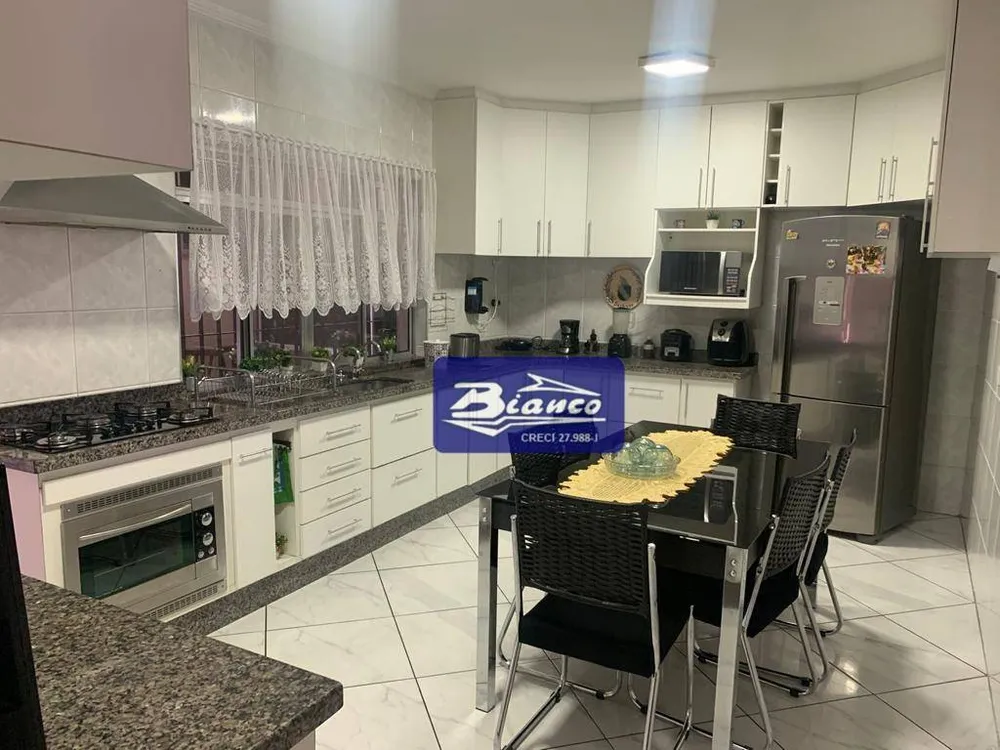 Sobrado, 4 quartos, 193 m² - Foto 3