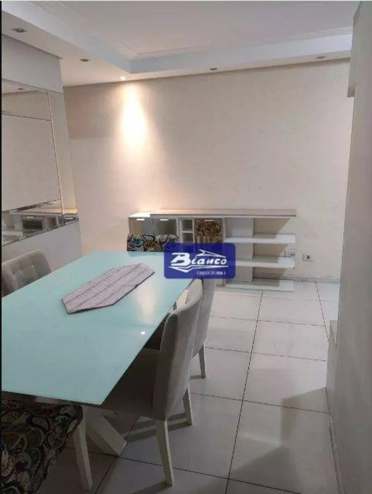 Apartamento à venda com 2 quartos, 62m² - Foto 4