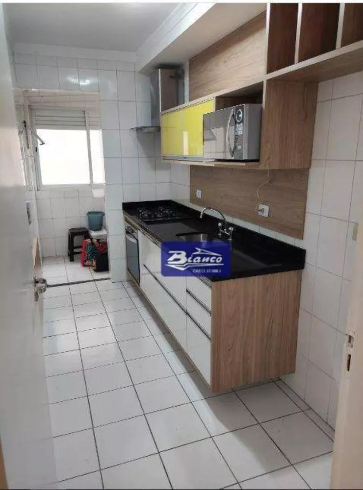 Apartamento à venda com 2 quartos, 62m² - Foto 6