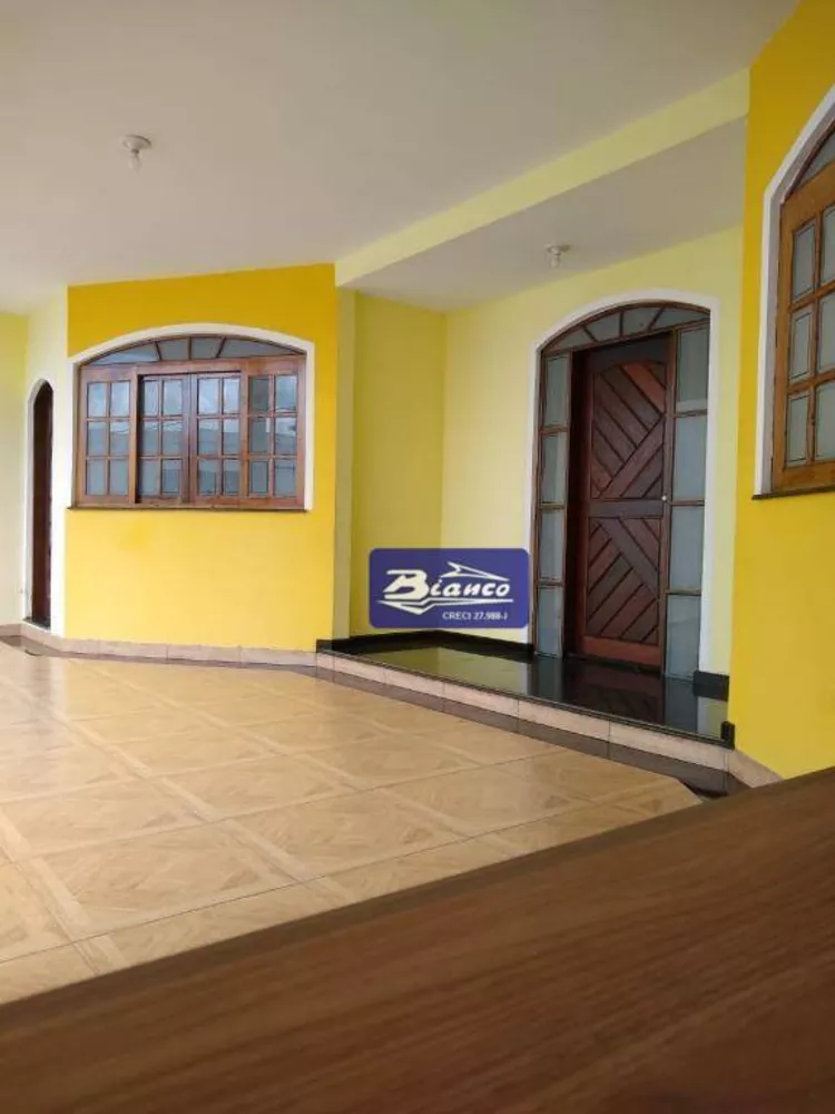 Sobrado à venda com 3 quartos, 300m² - Foto 5