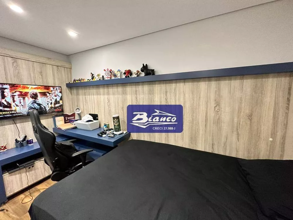 Apartamento à venda com 3 quartos, 182m² - Foto 4