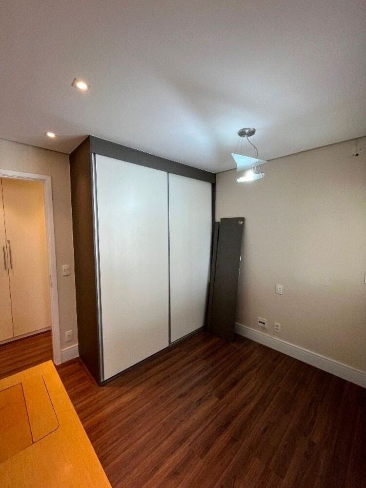 Apartamento à venda com 3 quartos, 116m² - Foto 5
