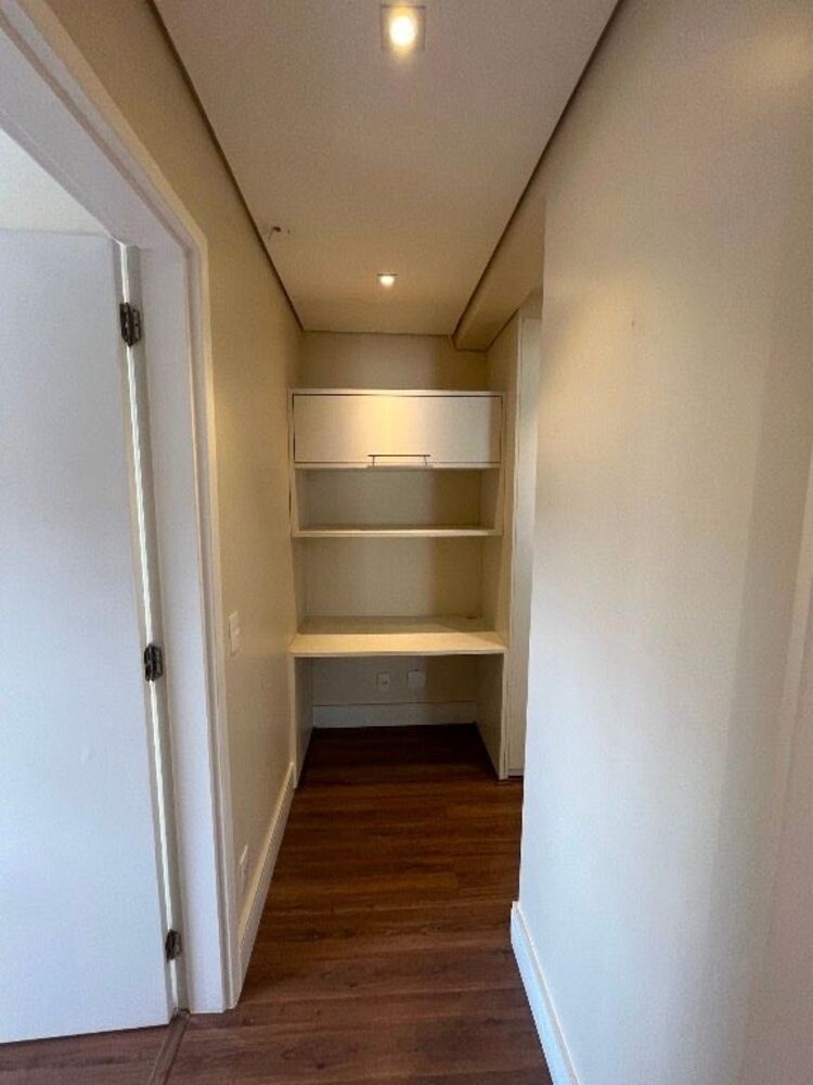 Apartamento à venda com 3 quartos, 116m² - Foto 3
