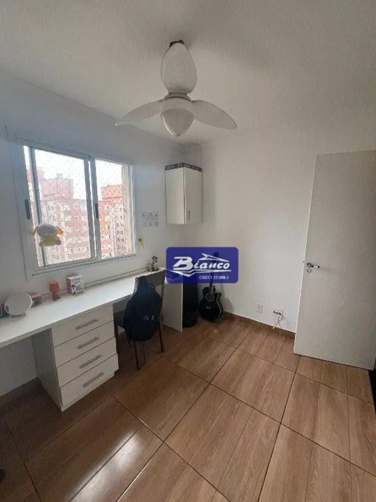 Apartamento à venda com 2 quartos, 50m² - Foto 4