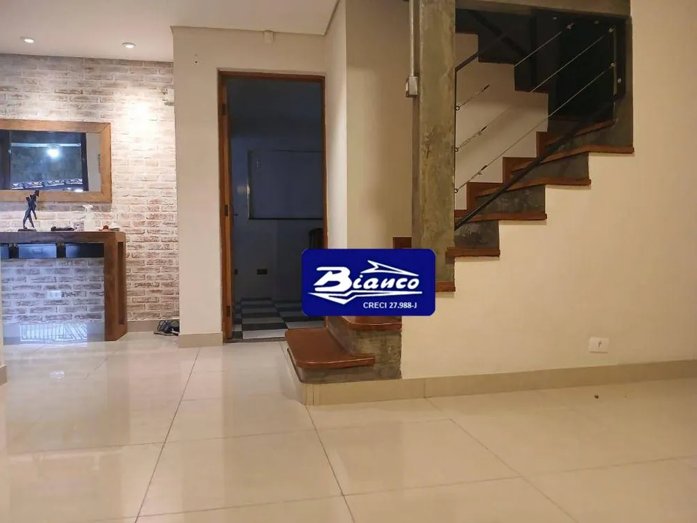 Sobrado, 4 quartos, 243 m² - Foto 2