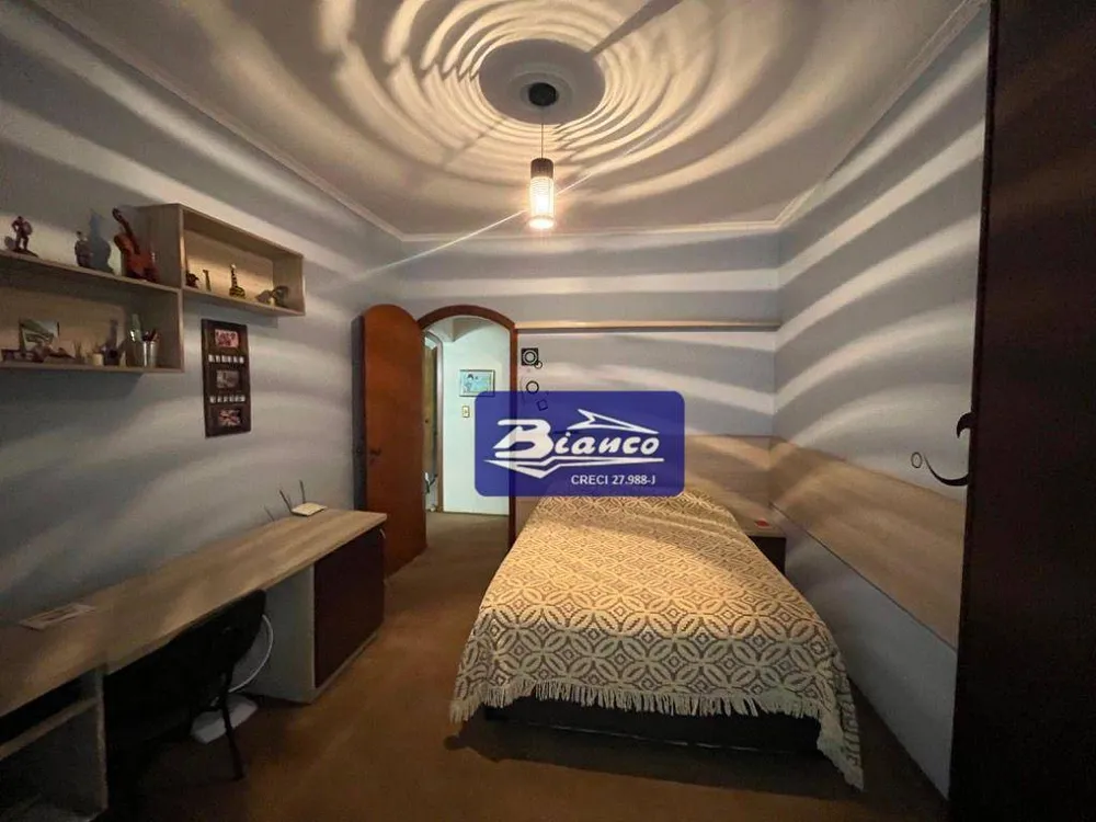 Casa, 3 quartos, 317 m² - Foto 1