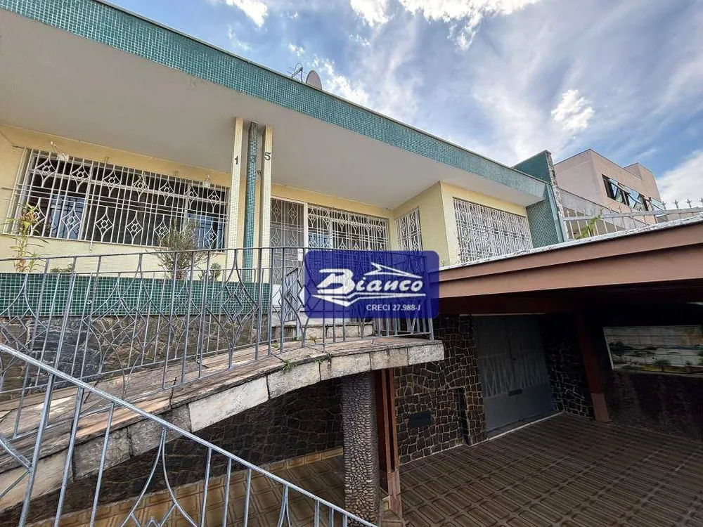 Casa, 2 quartos, 180 m² - Foto 1