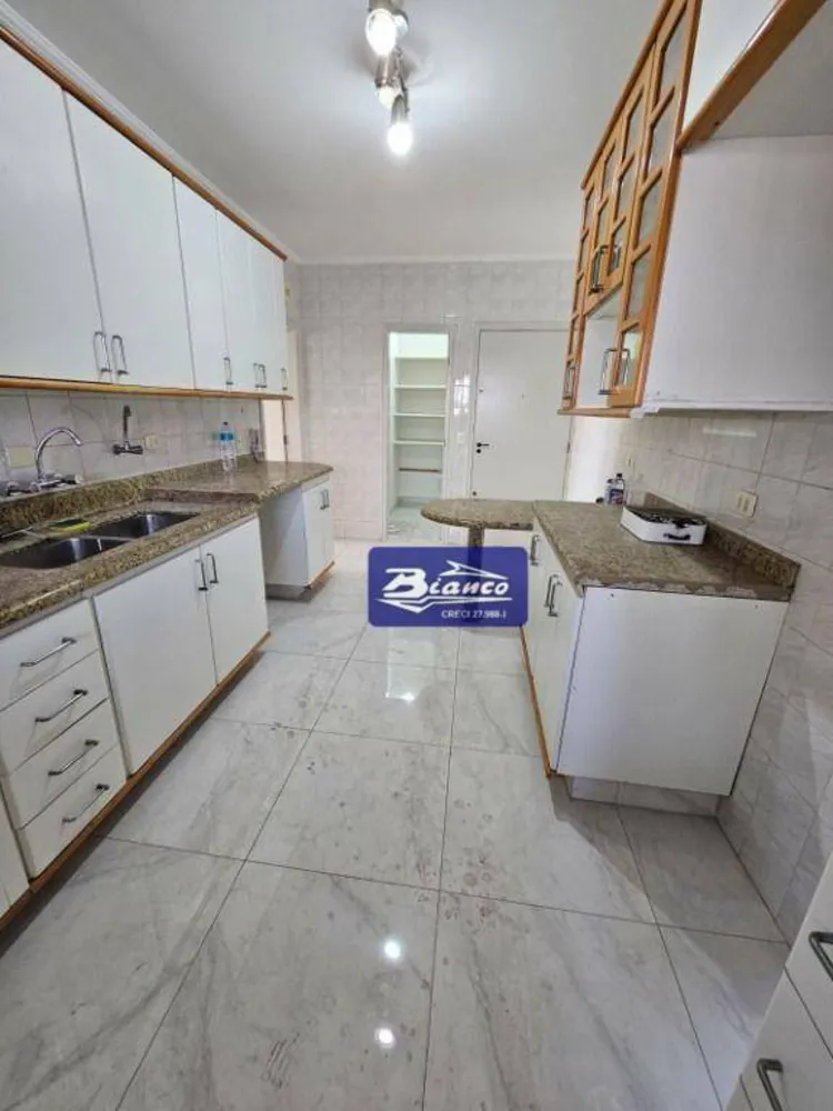 Apartamento, 3 quartos, 130 m² - Foto 2