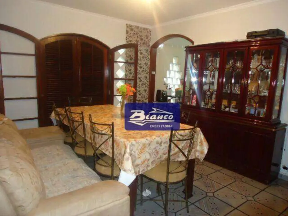 Sobrado, 3 quartos, 262 m² - Foto 1