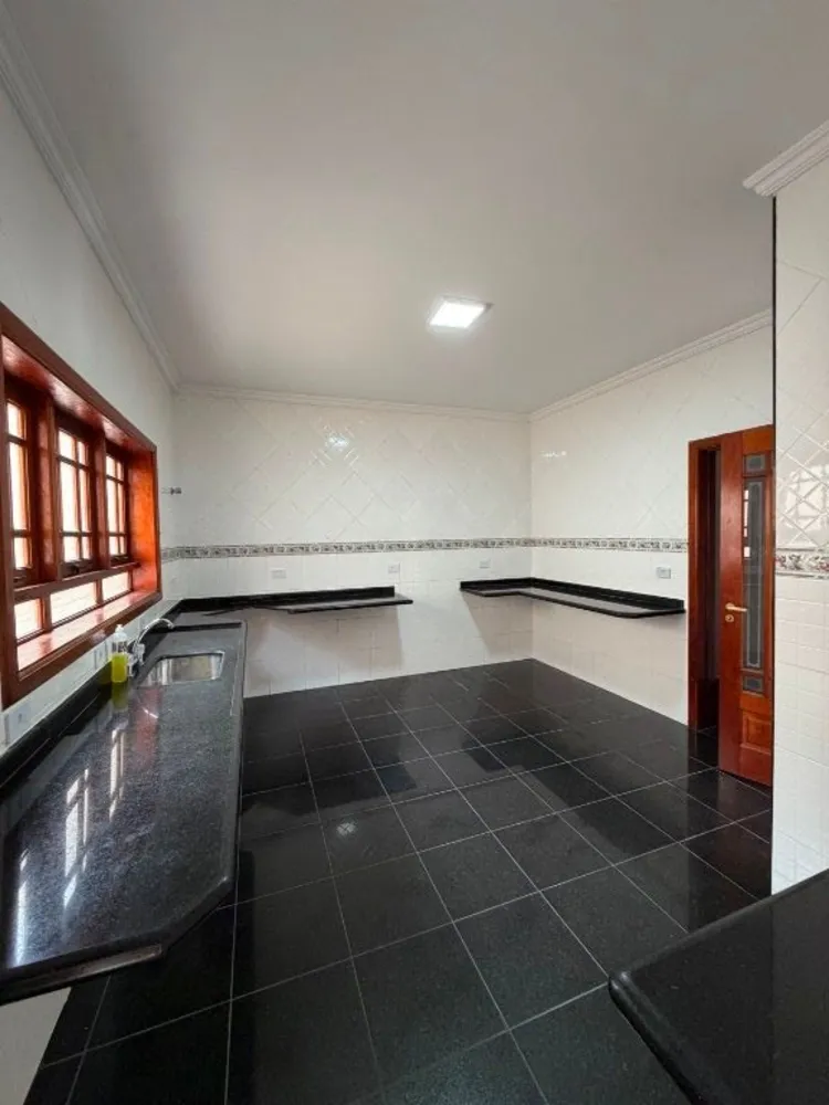 Sobrado, 3 quartos, 211 m² - Foto 6