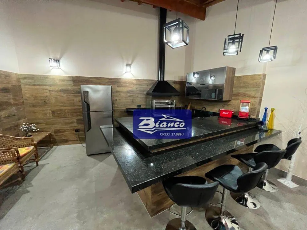 Sobrado, 4 quartos, 380 m² - Foto 1