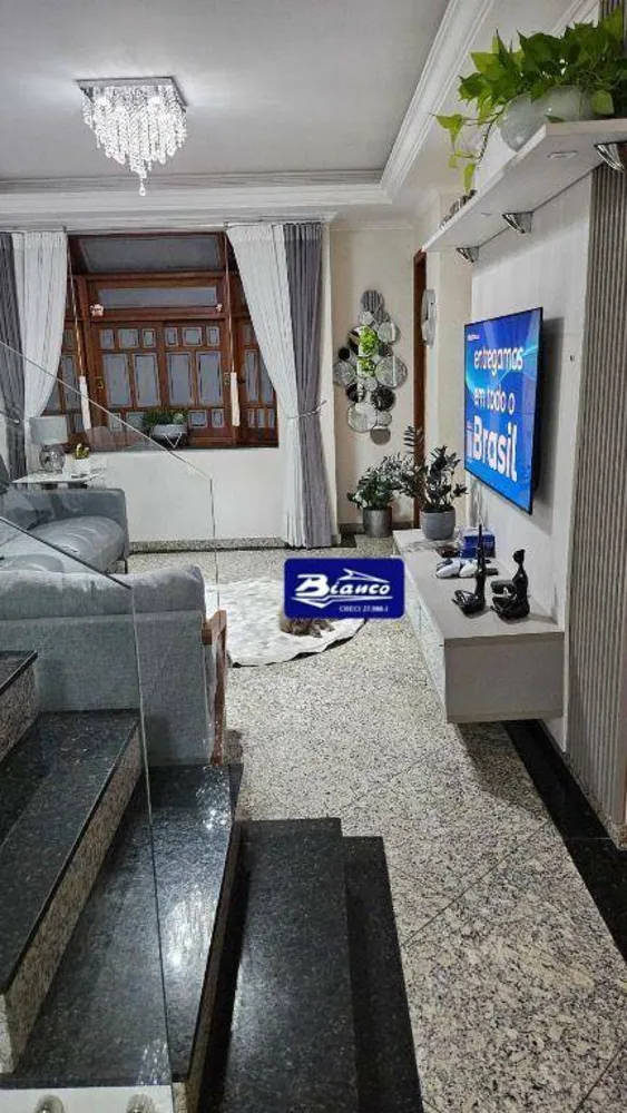 Sobrado, 3 quartos, 166 m² - Foto 1