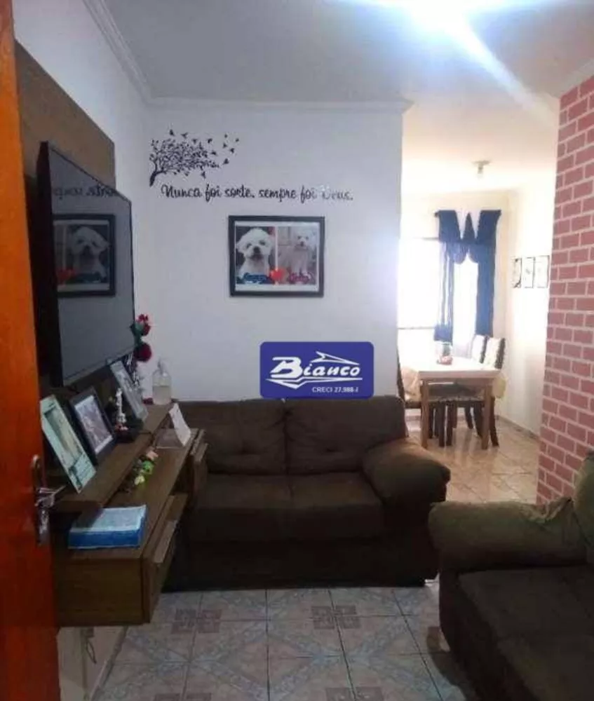 Apartamento à venda com 1 quarto, 37m² - Foto 1