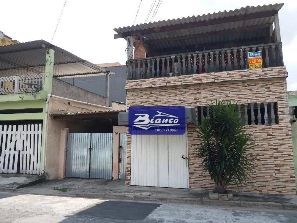 Casa, 4 quartos, 220 m² - Foto 1
