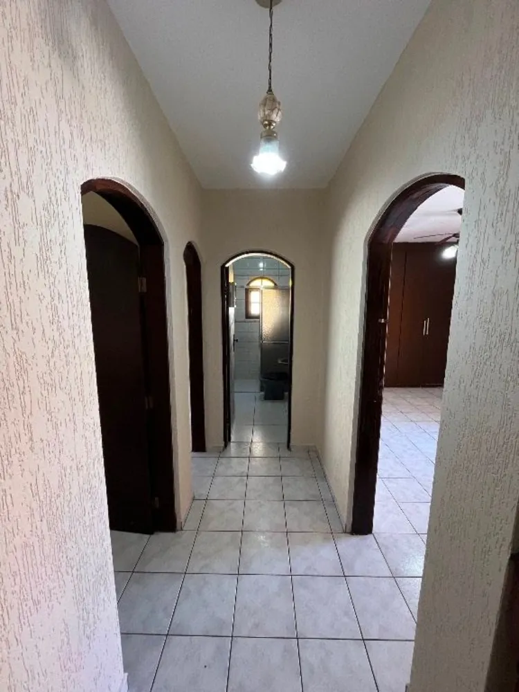 Sobrado, 3 quartos, 194 m² - Foto 1