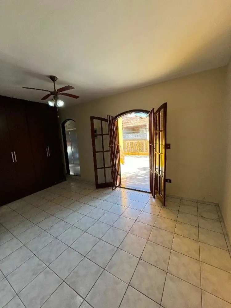 Sobrado, 3 quartos, 194 m² - Foto 4