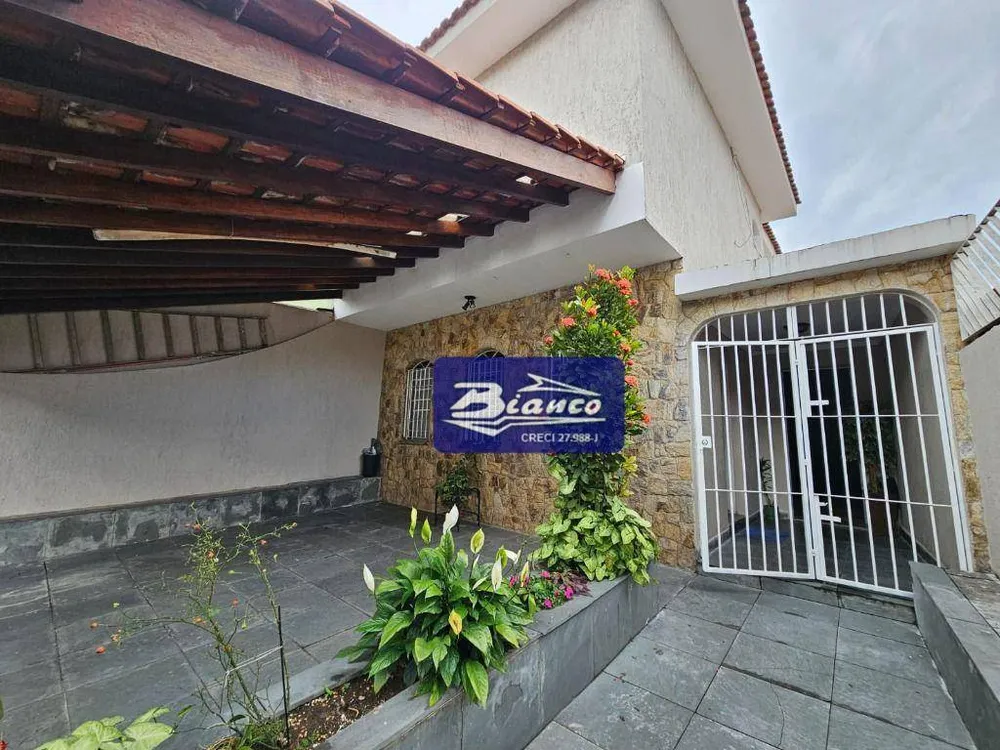 Sobrado, 4 quartos, 170 m² - Foto 1