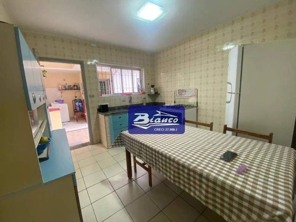 Sobrado à venda com 3 quartos, 151m² - Foto 1