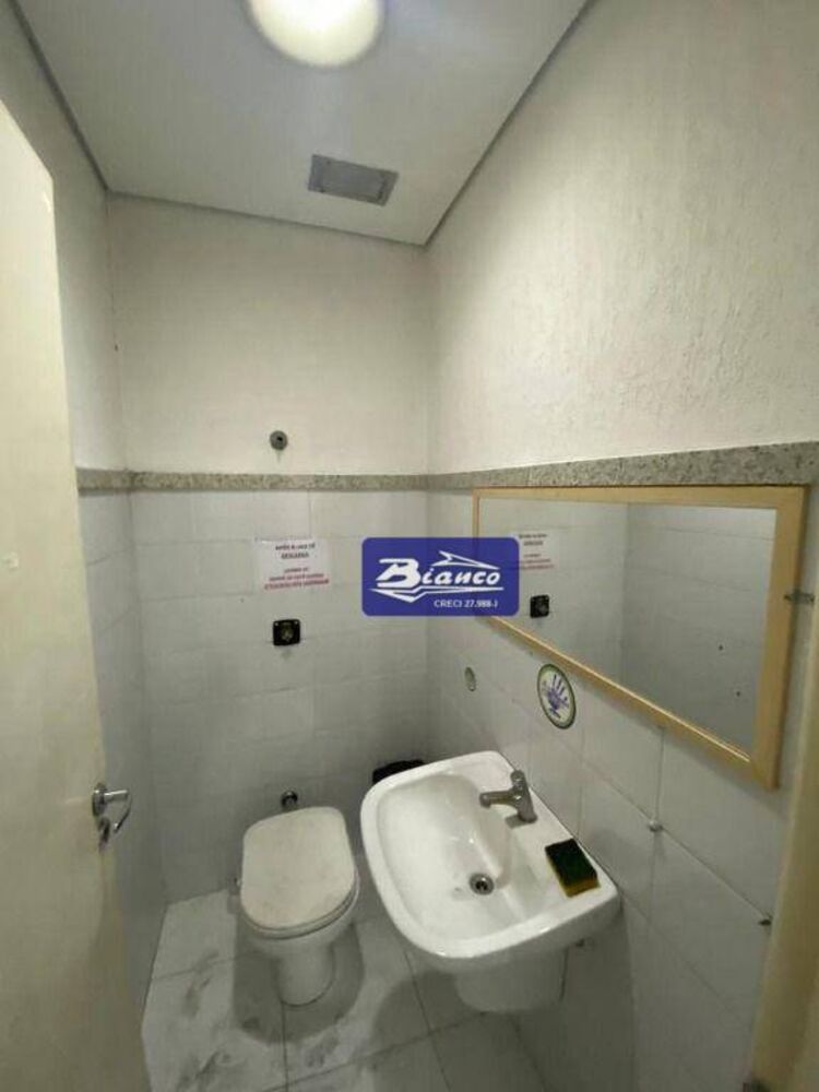 Prédio Inteiro para alugar, 1200m² - Foto 17