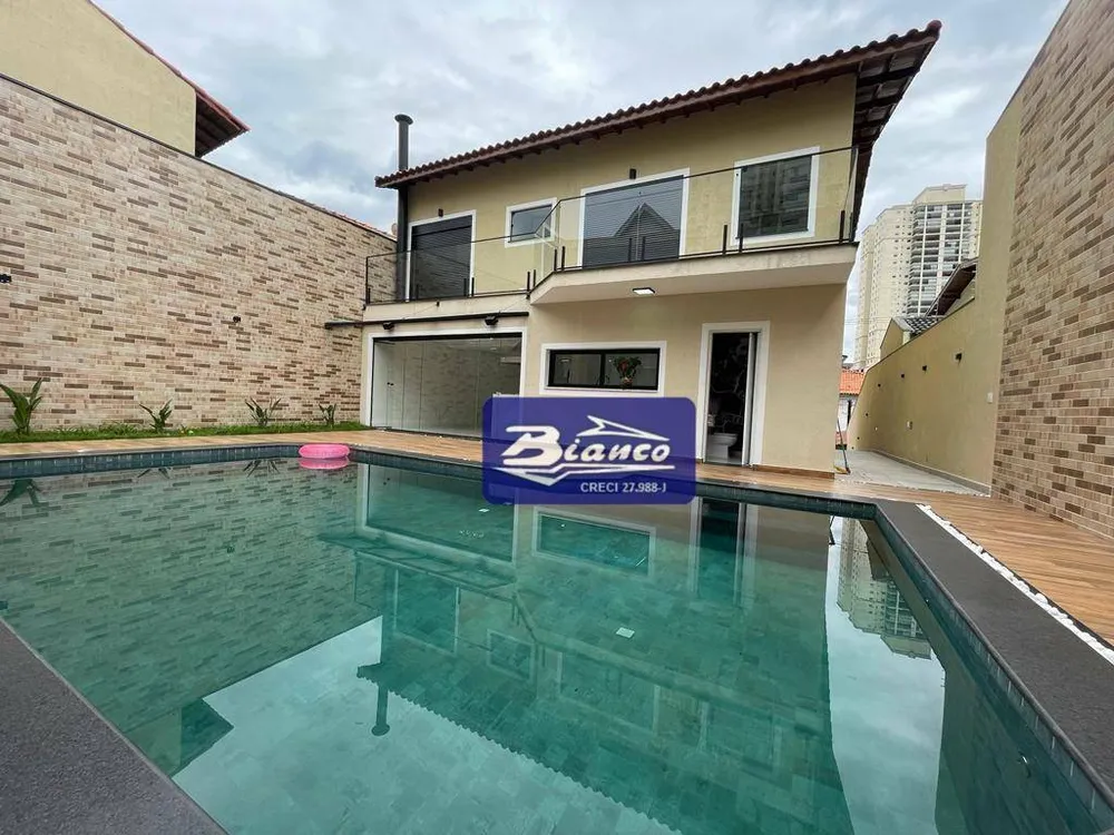 Sobrado, 3 quartos, 550 m² - Foto 2