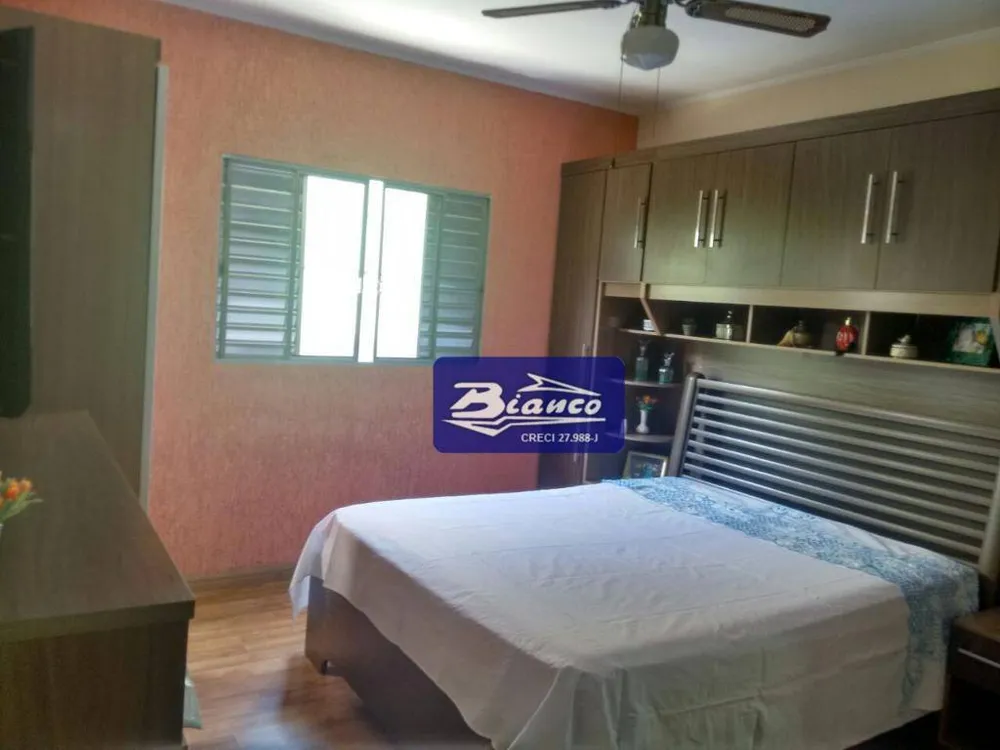 Casa, 3 quartos, 122 m² - Foto 2