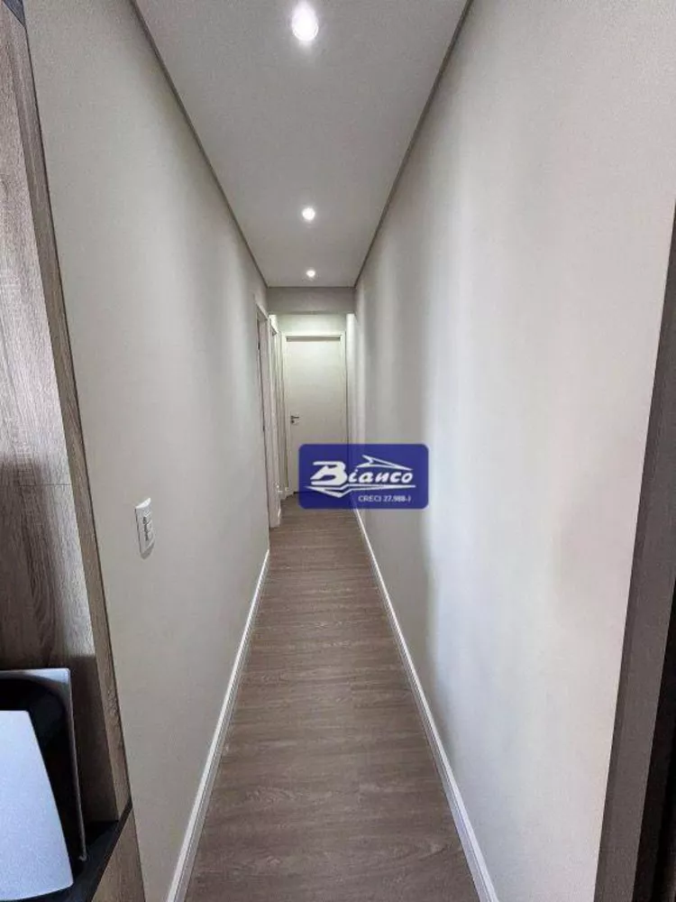 Apartamento à venda com 2 quartos, 67m² - Foto 2