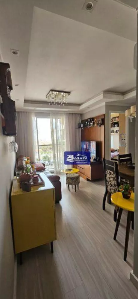 Apartamento à venda com 2 quartos, 51m² - Foto 3