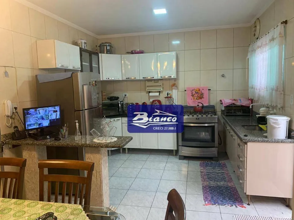 Casa, 3 quartos, 184 m² - Foto 12