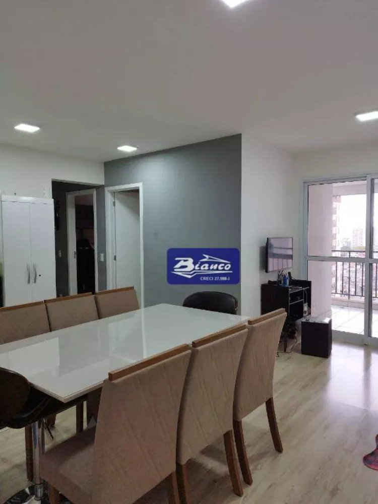 Apartamento à venda com 3 quartos, 81m² - Foto 1