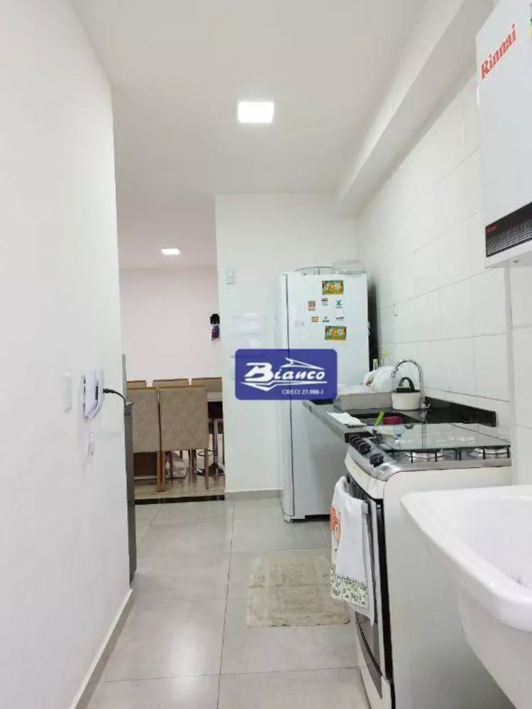 Apartamento à venda com 3 quartos, 81m² - Foto 4