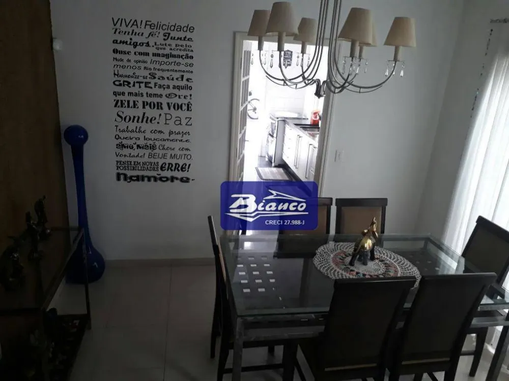 Sobrado, 3 quartos, 117 m² - Foto 1