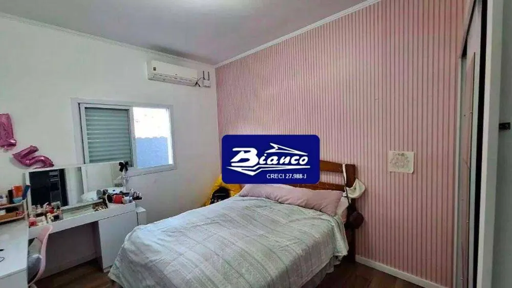 Casa, 3 quartos, 296 m² - Foto 1