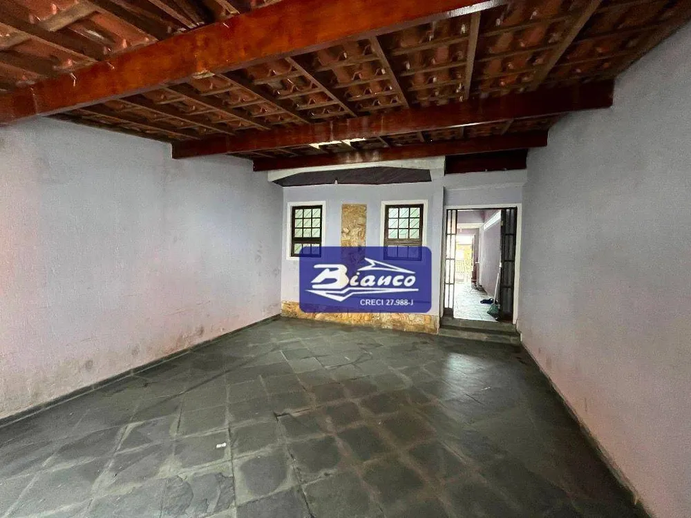 Sobrado, 3 quartos, 229 m² - Foto 2
